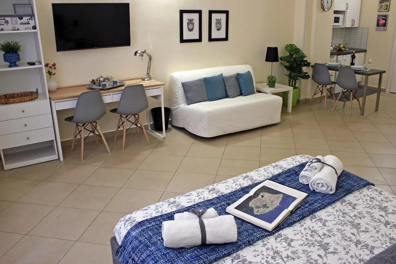 Antica Palermo Apartment 0*,